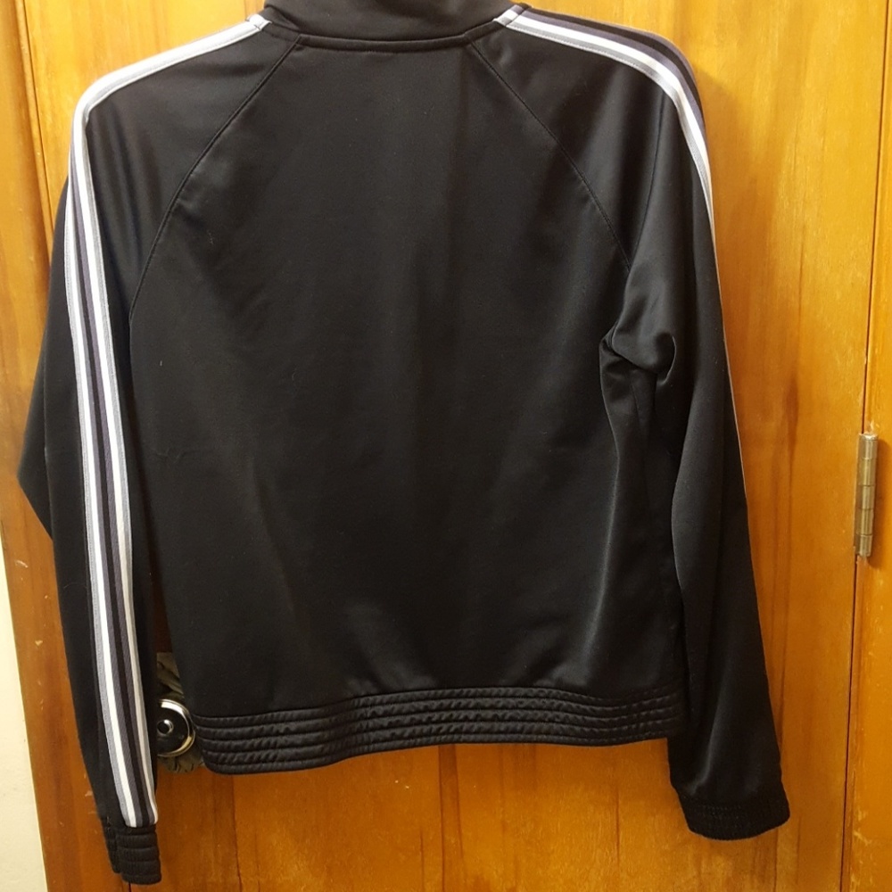 Black Mondetta Jacket - Picture 2 of 4